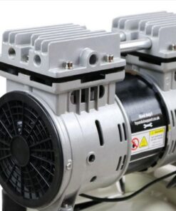 The Hyundai compressor's 750w motor and oil-less pump o top of the 24 litre tank.